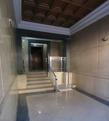 Imagen de plataforma elevadora MUNTIJERA